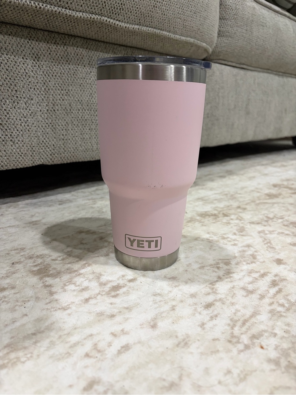 Yeti Rambler 30oz Light Pink